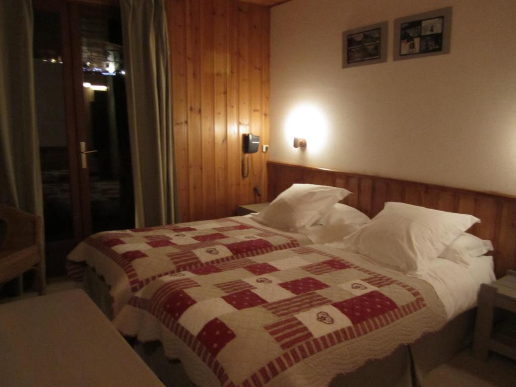 Beausoleil Acomodação com café da manhã Chamonix Quarto foto